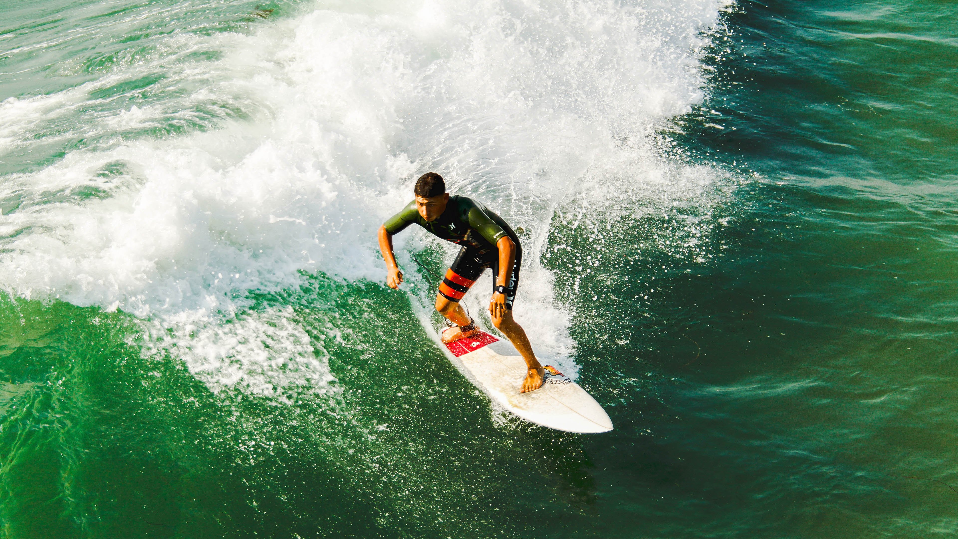 JackeyLove在MAD比赛中大比分获胜，爆冷引发热议！热度持续攀升的简单介绍