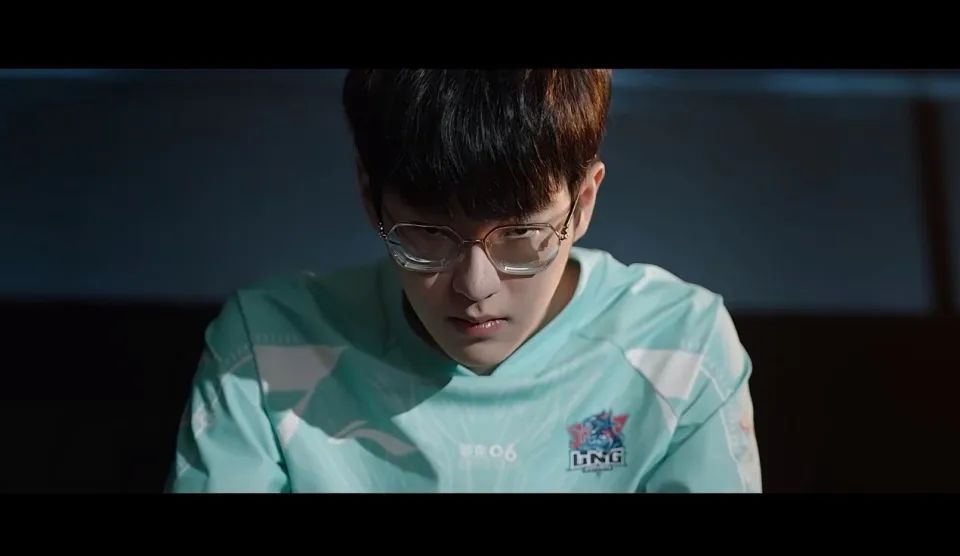 TES不断突破！，Faker连续七场比赛得分超过晋级下一阶段全场沸腾不已的简单介绍